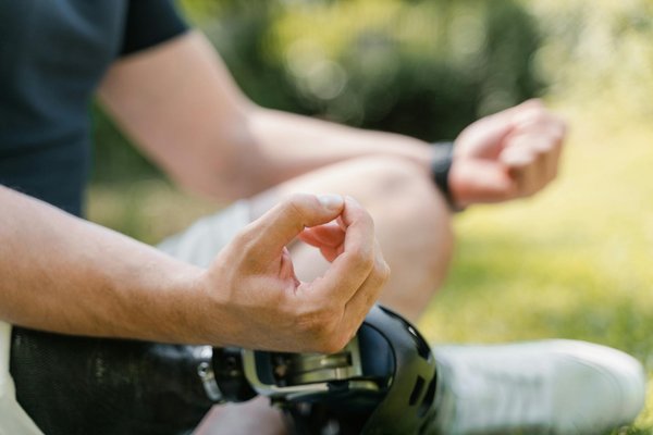 Comment le releveur de pied soulage vos douleurs : guide pratique